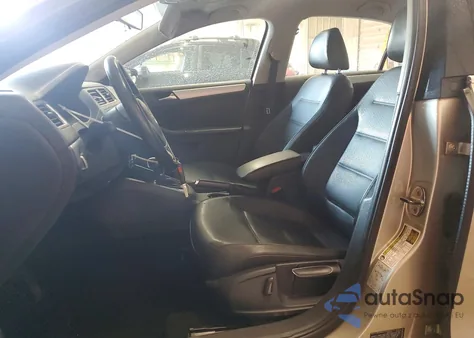 2013 Volkswagen Jetta Se from USA, damaged, VIN 3VWDP7AJ1DM201936